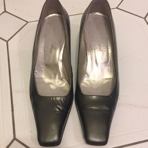 Charcoal silver gray 6.5